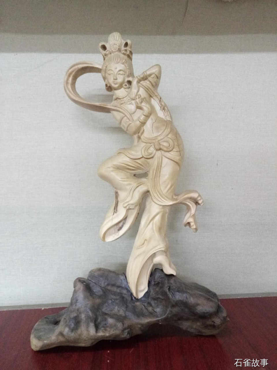 石雀故事