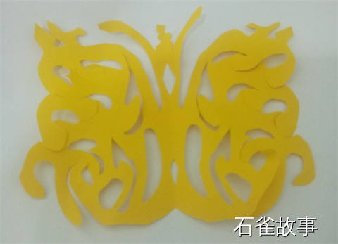 石雀故事