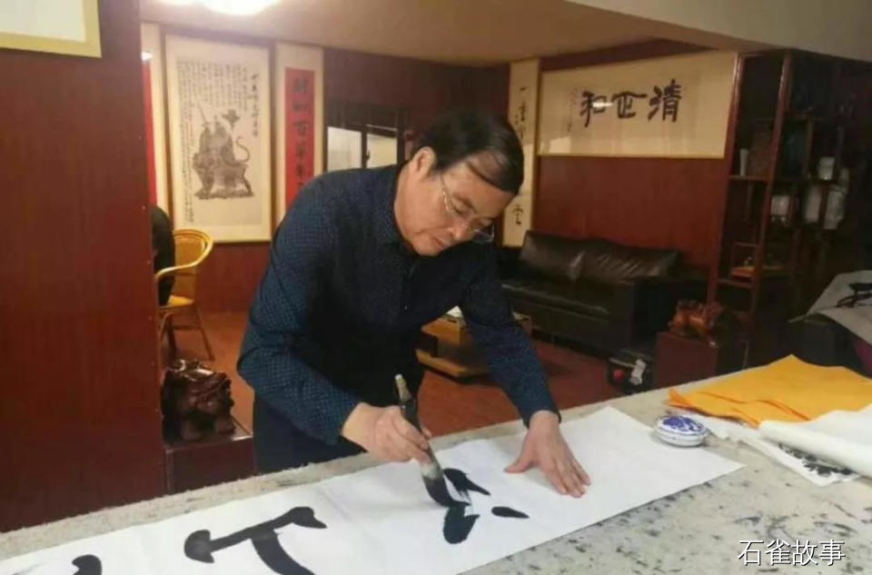 石雀故事