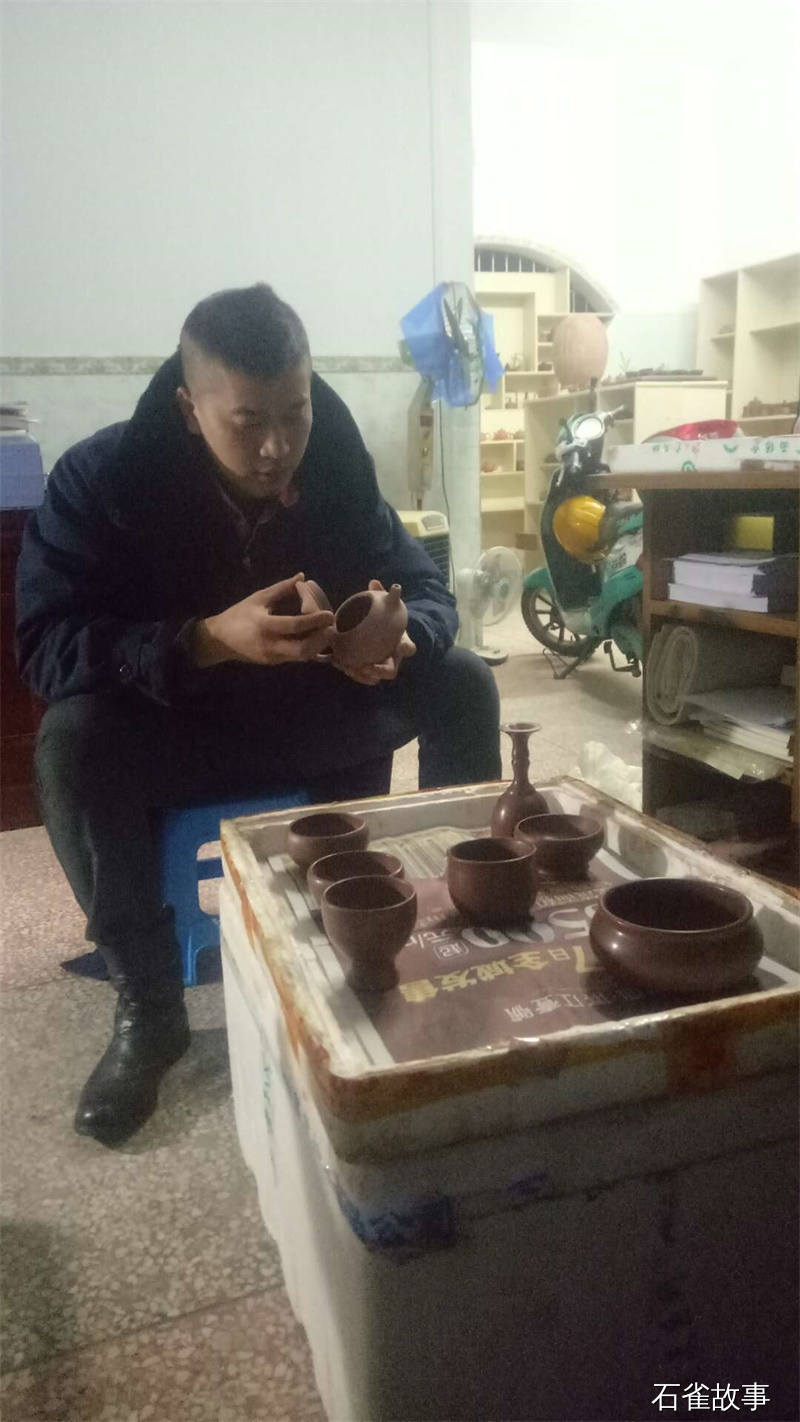 石雀故事