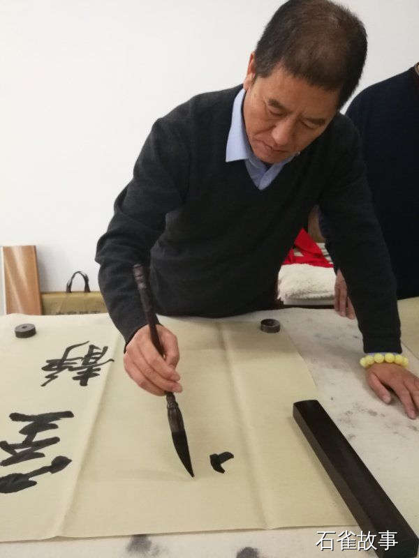 石雀故事