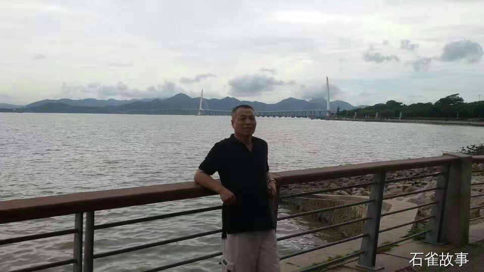 石雀故事