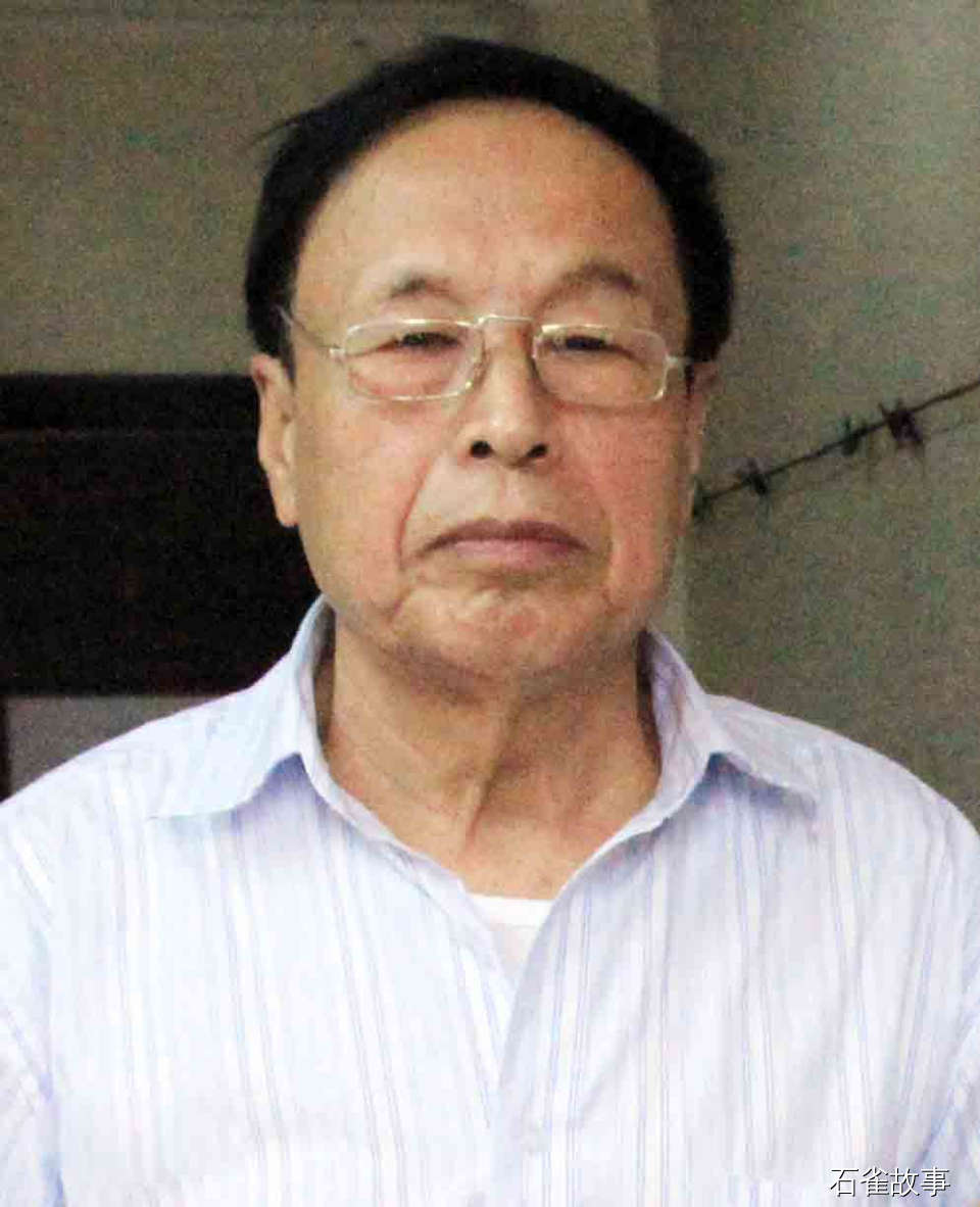 石雀故事
