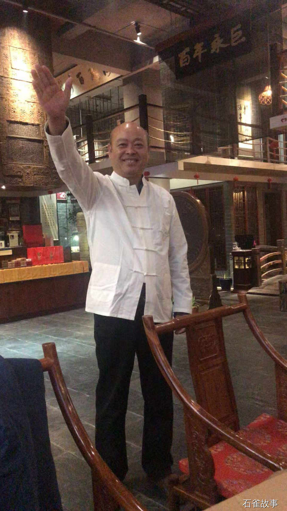 石雀故事