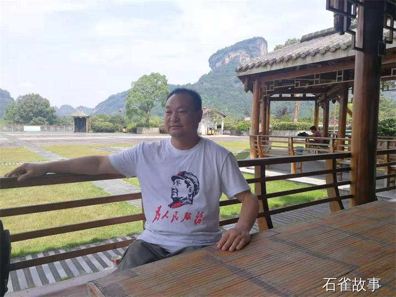 石雀故事