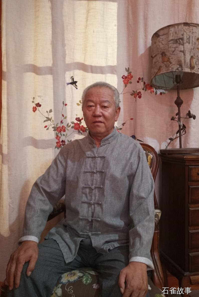 石雀故事
