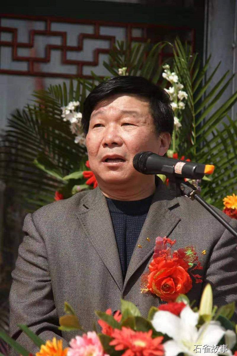 石雀故事
