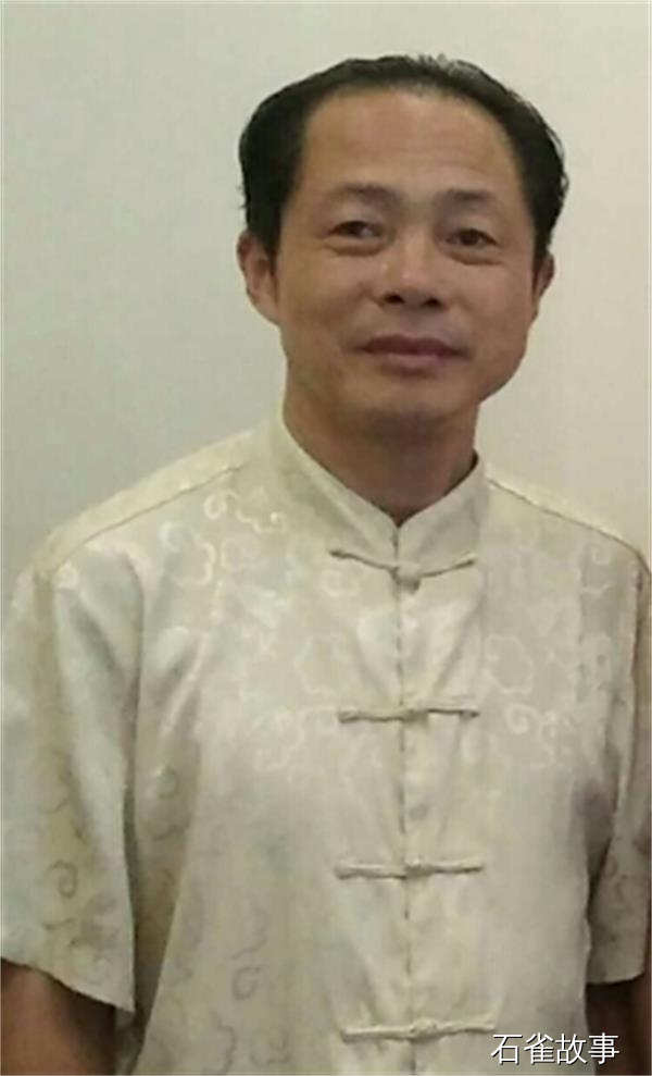 石雀故事