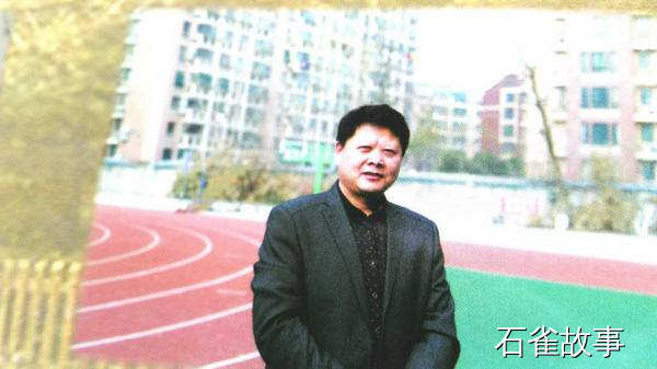 石雀故事