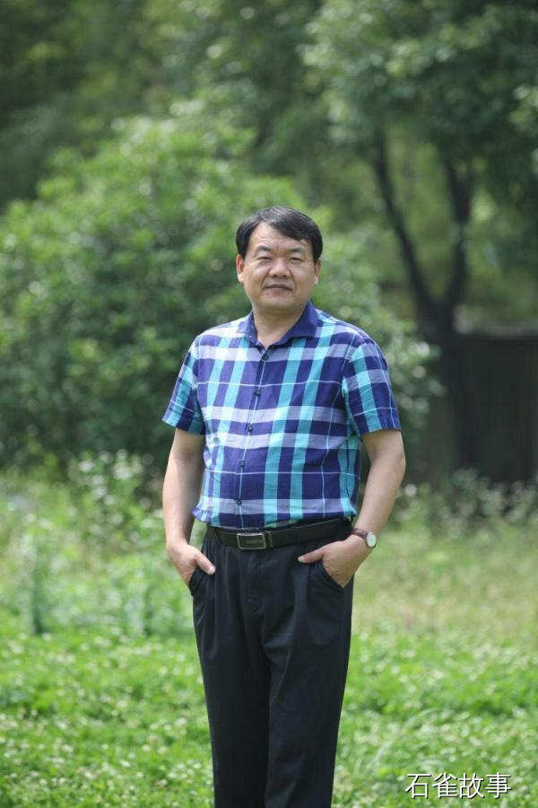 石雀故事