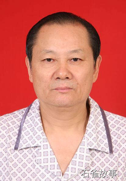石雀故事