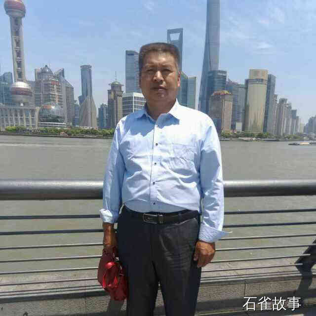 石雀故事