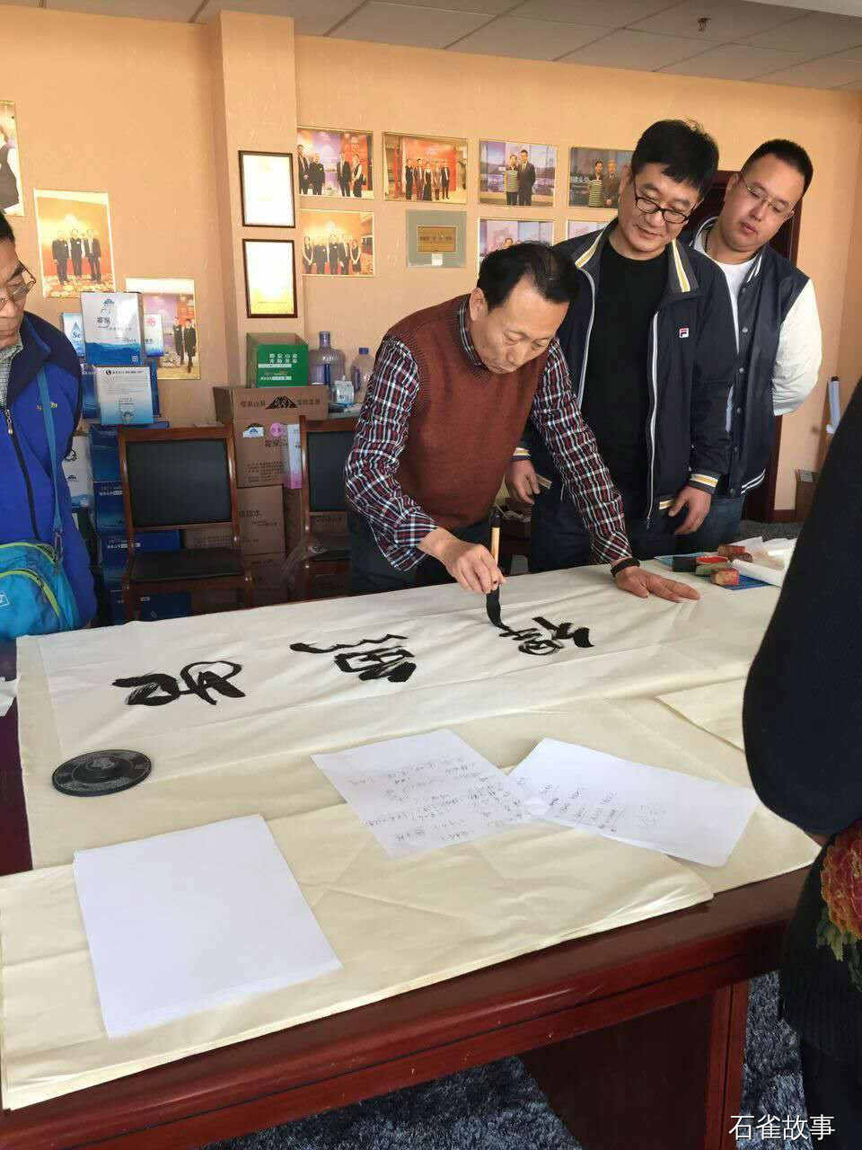石雀故事