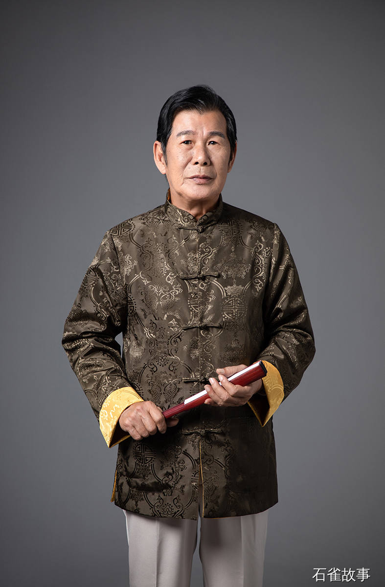 石雀故事