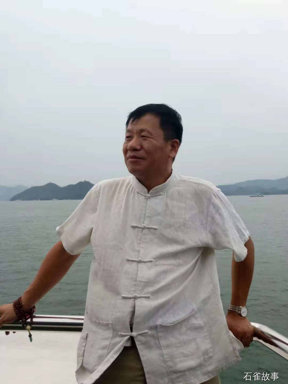 石雀故事
