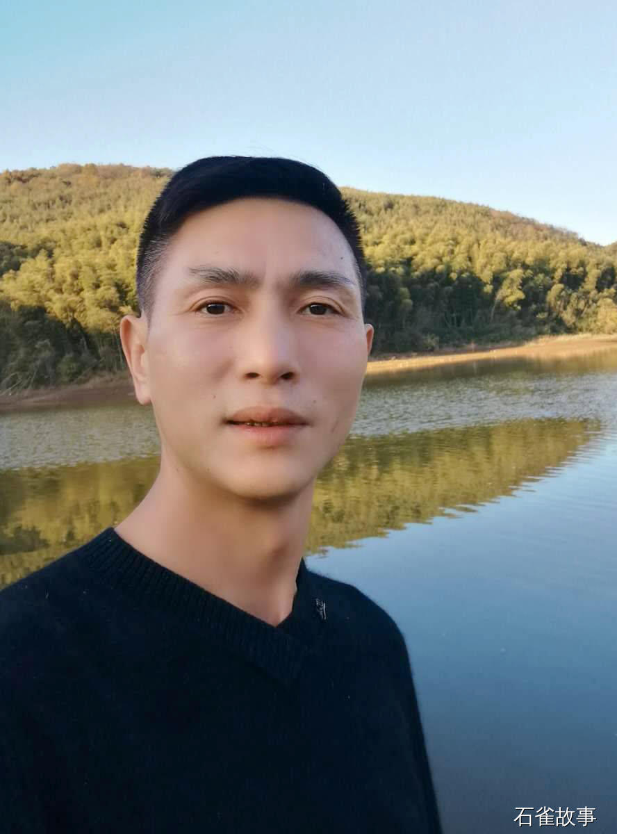 石雀故事