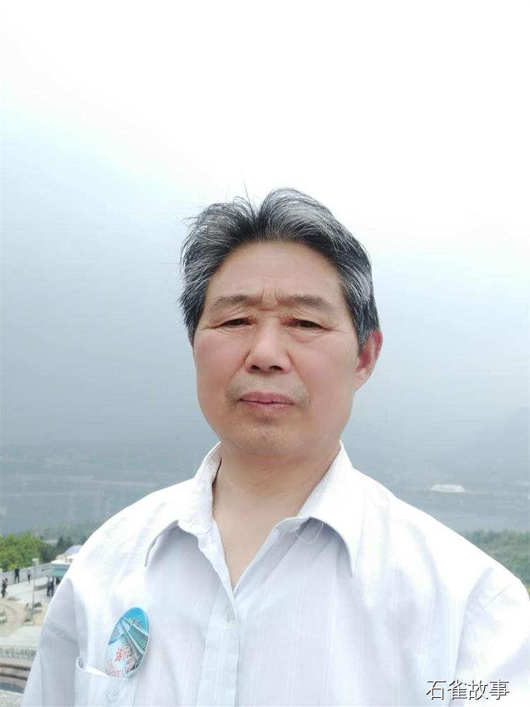 石雀故事