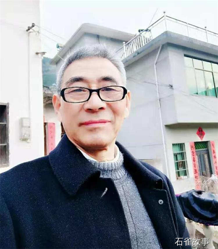石雀故事