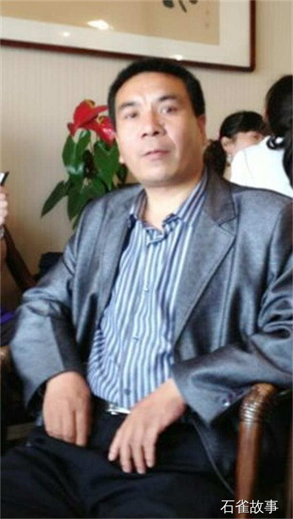 石雀故事