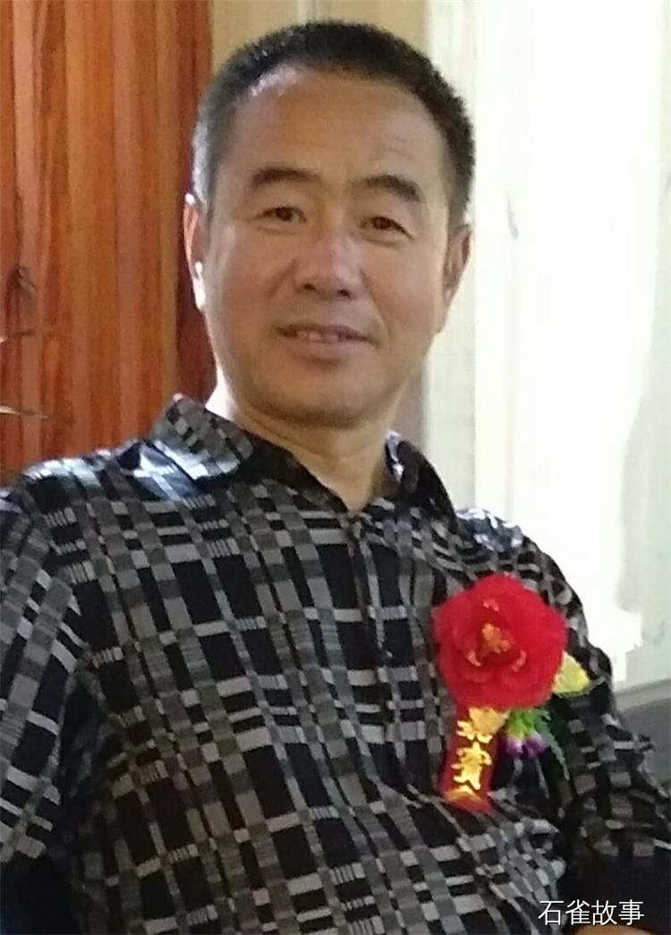 石雀故事