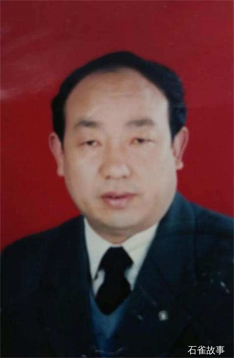 石雀故事