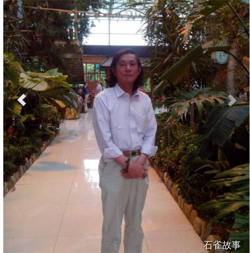 石雀故事