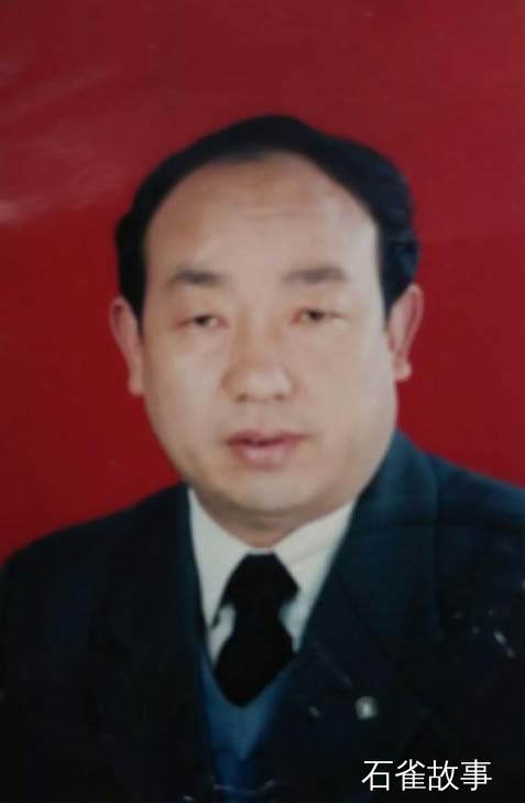 石雀故事