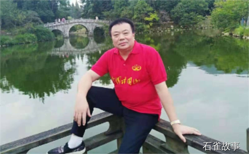 石雀故事