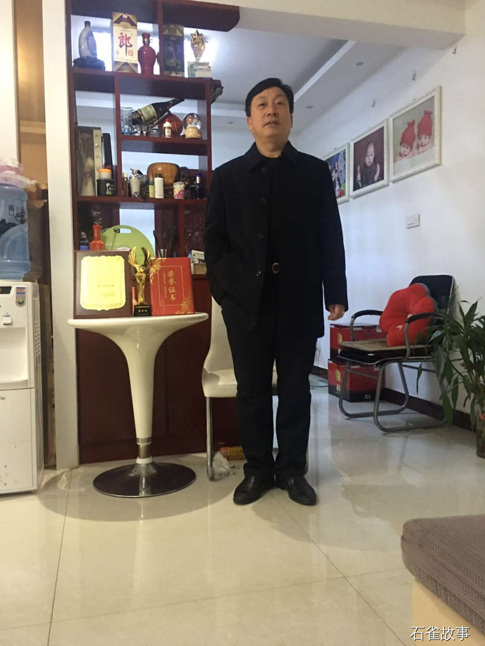 石雀故事
