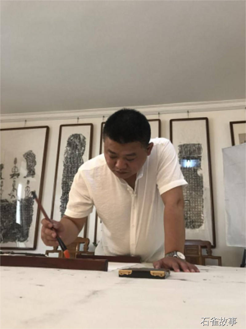 石雀故事