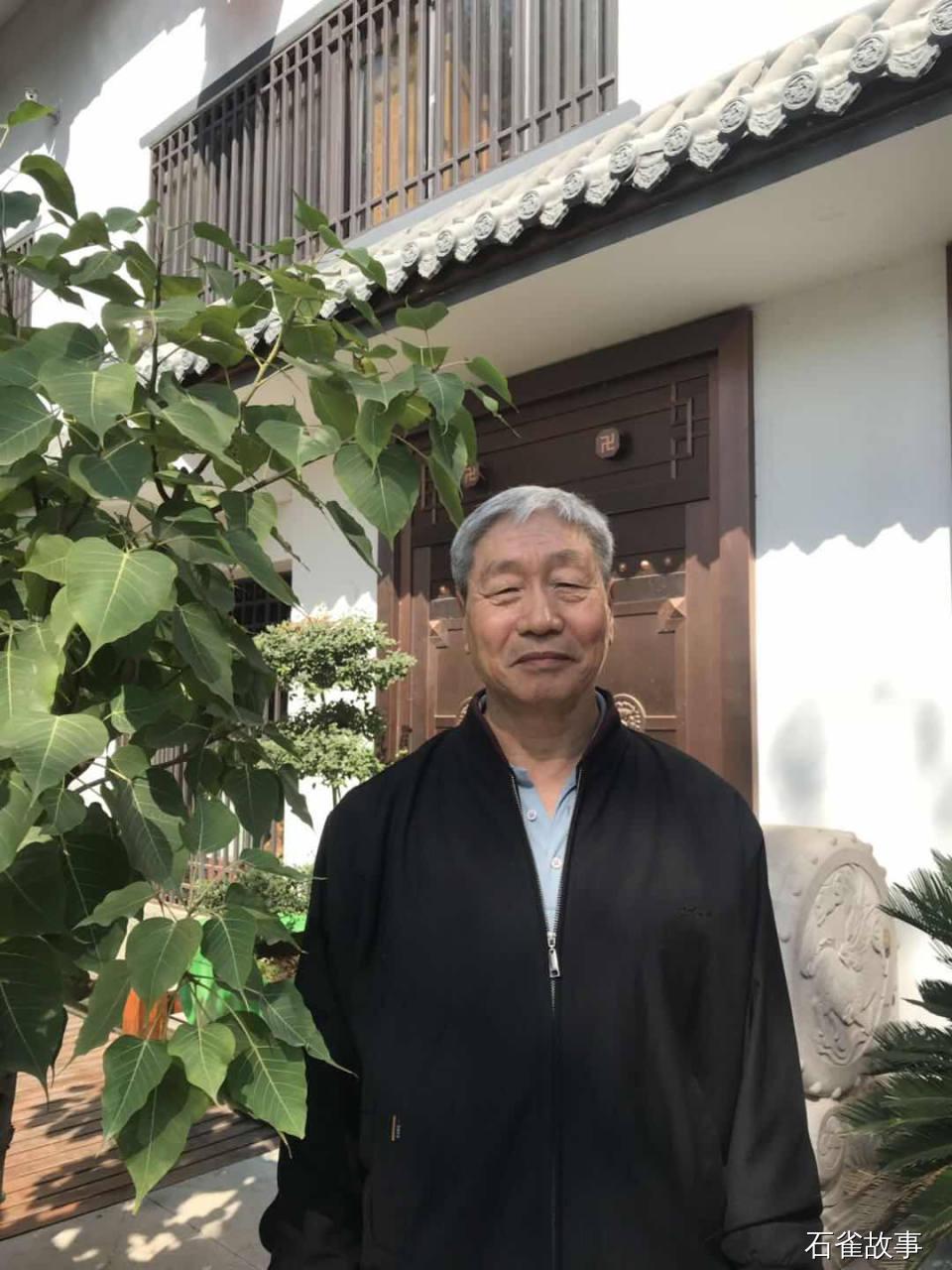 石雀故事