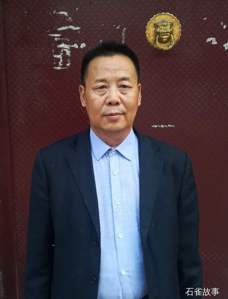 石雀故事