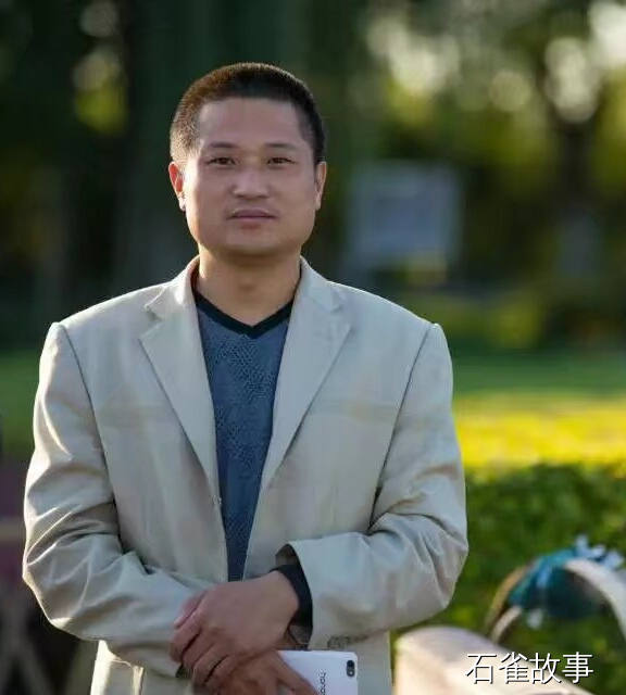 石雀故事