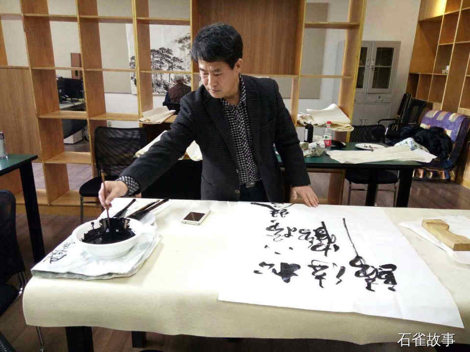 石雀故事