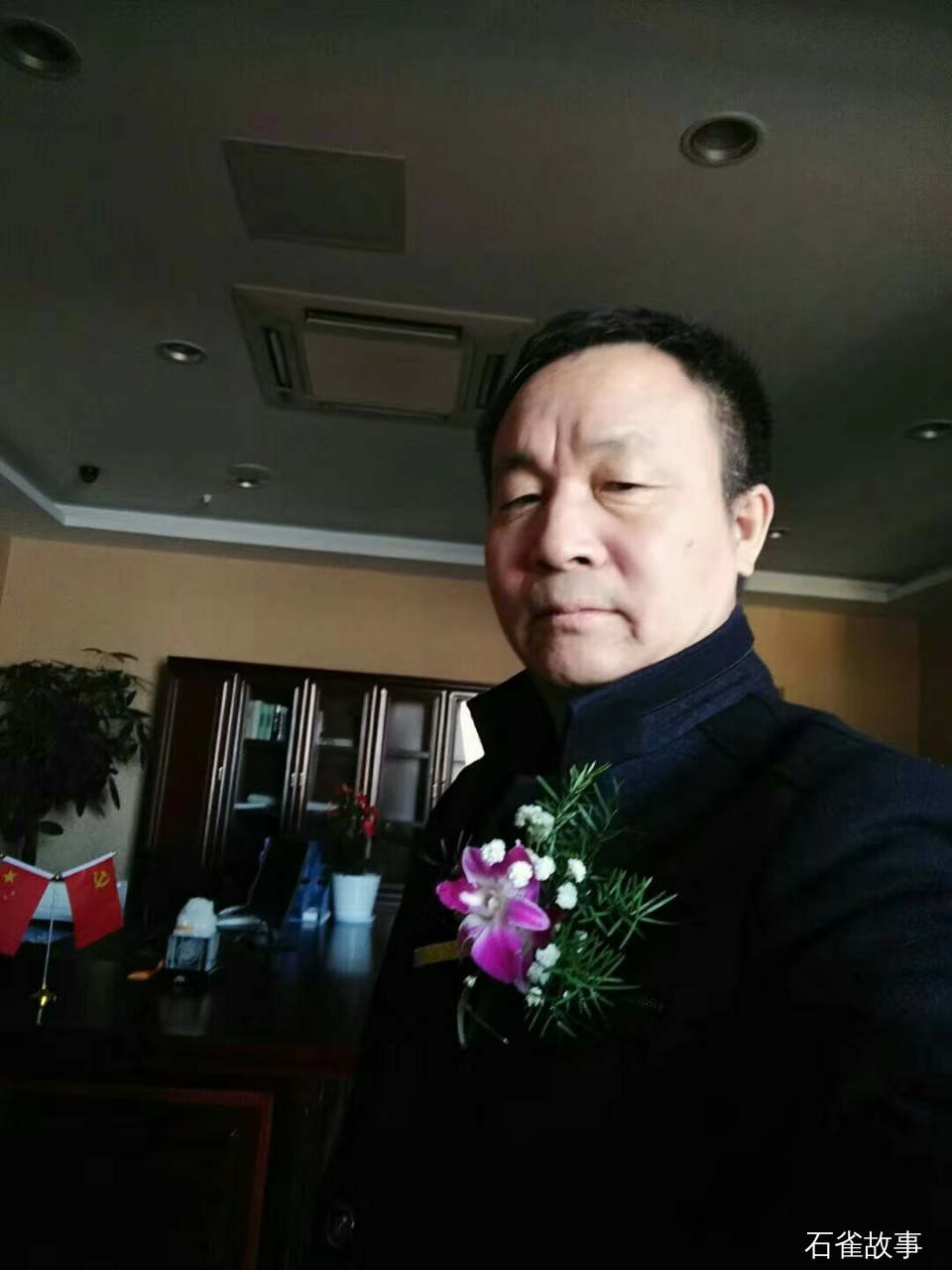 石雀故事