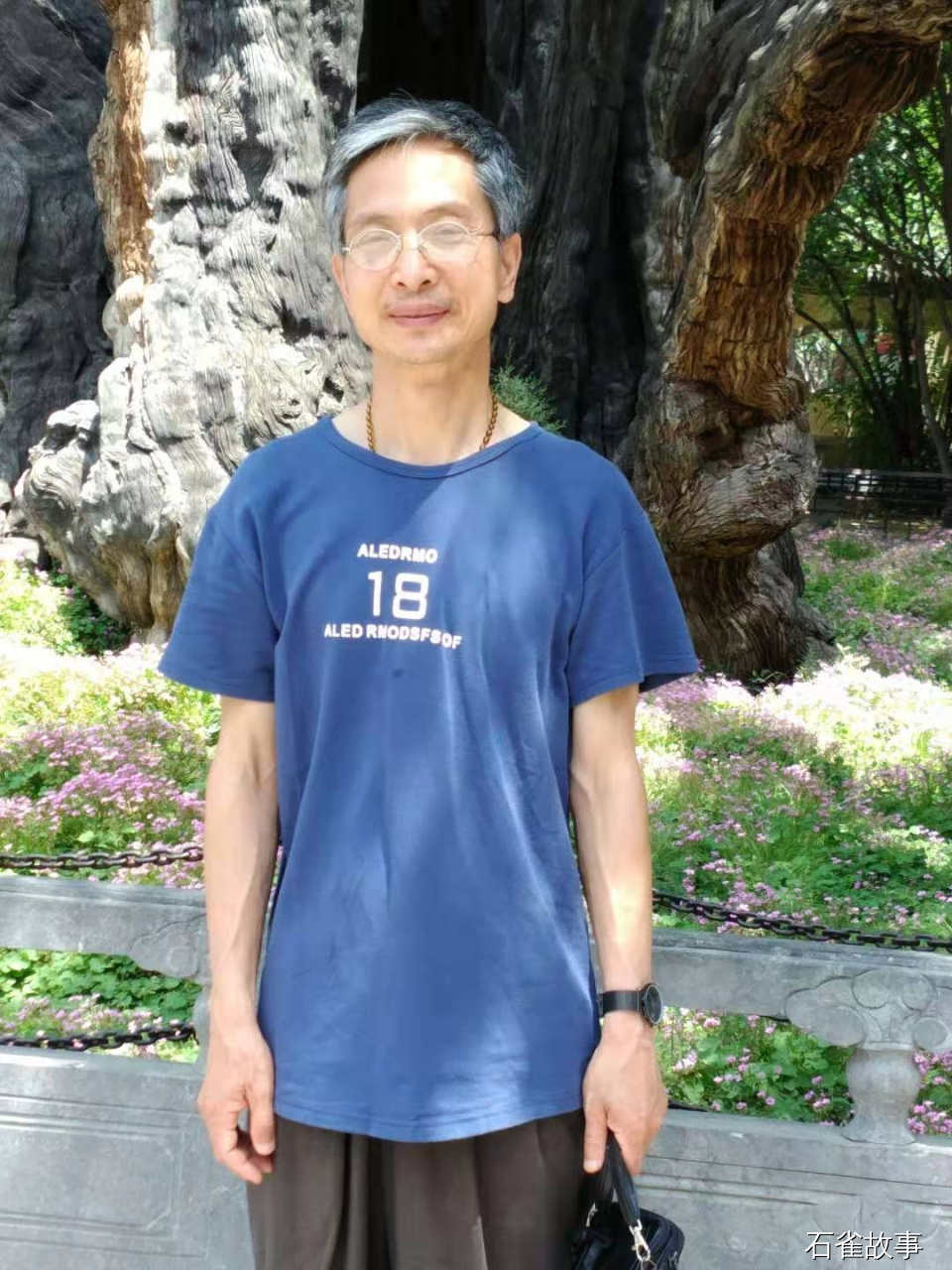 石雀故事