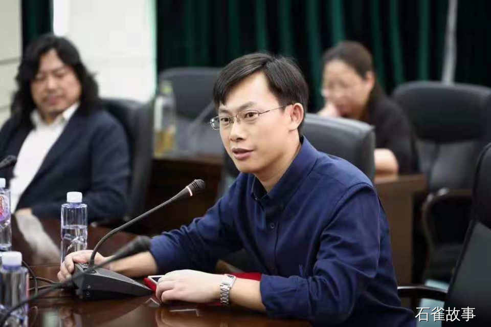 石雀故事