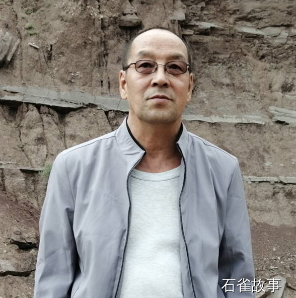 石雀故事