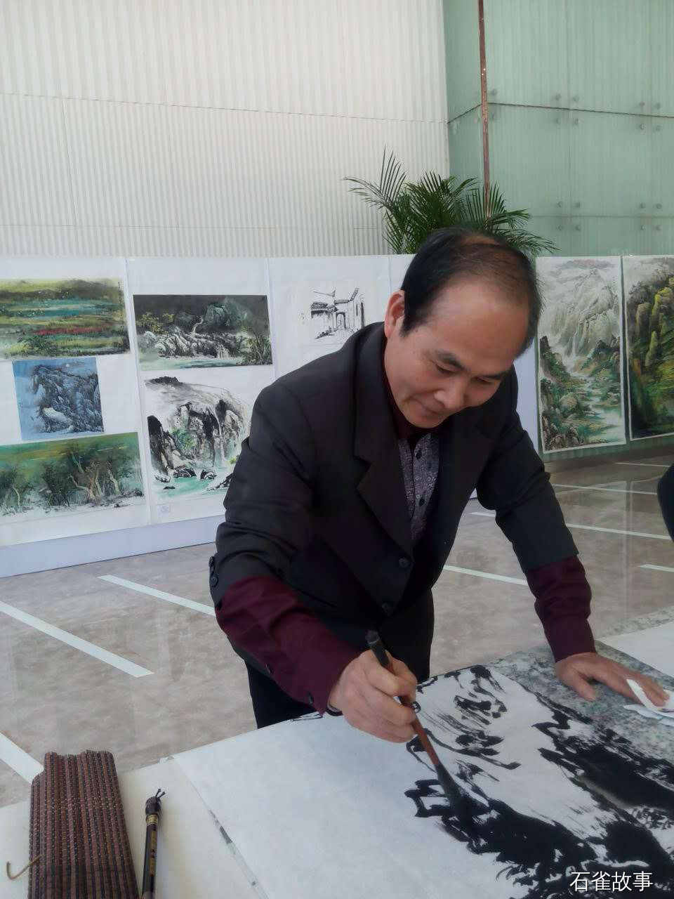 石雀故事
