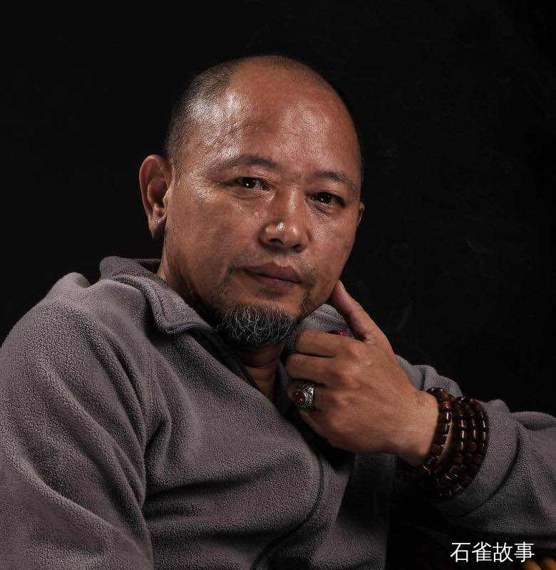 石雀故事