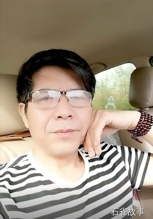石雀故事