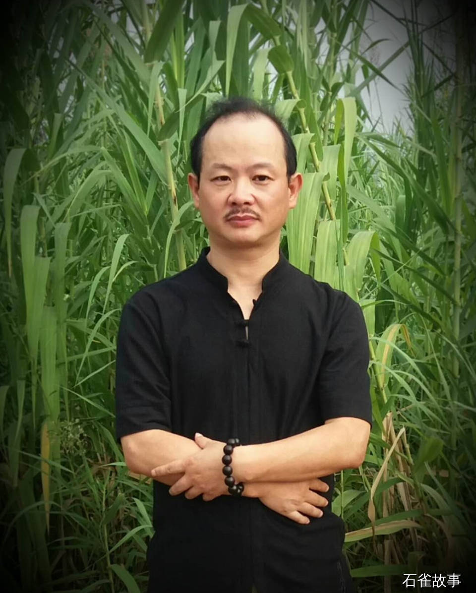 石雀故事