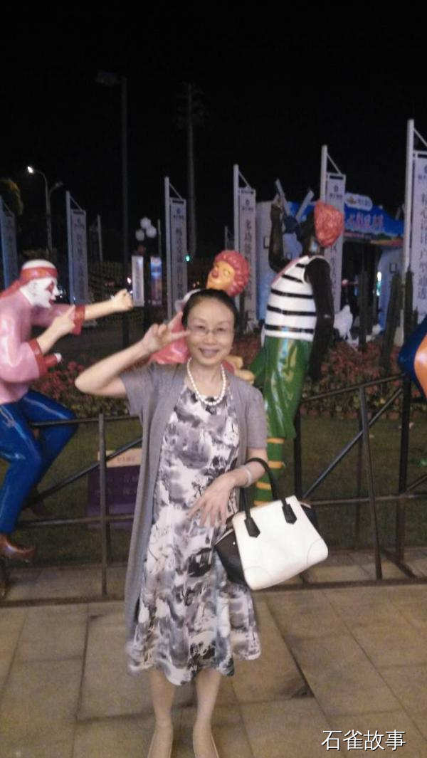 石雀故事