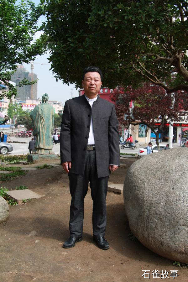石雀故事