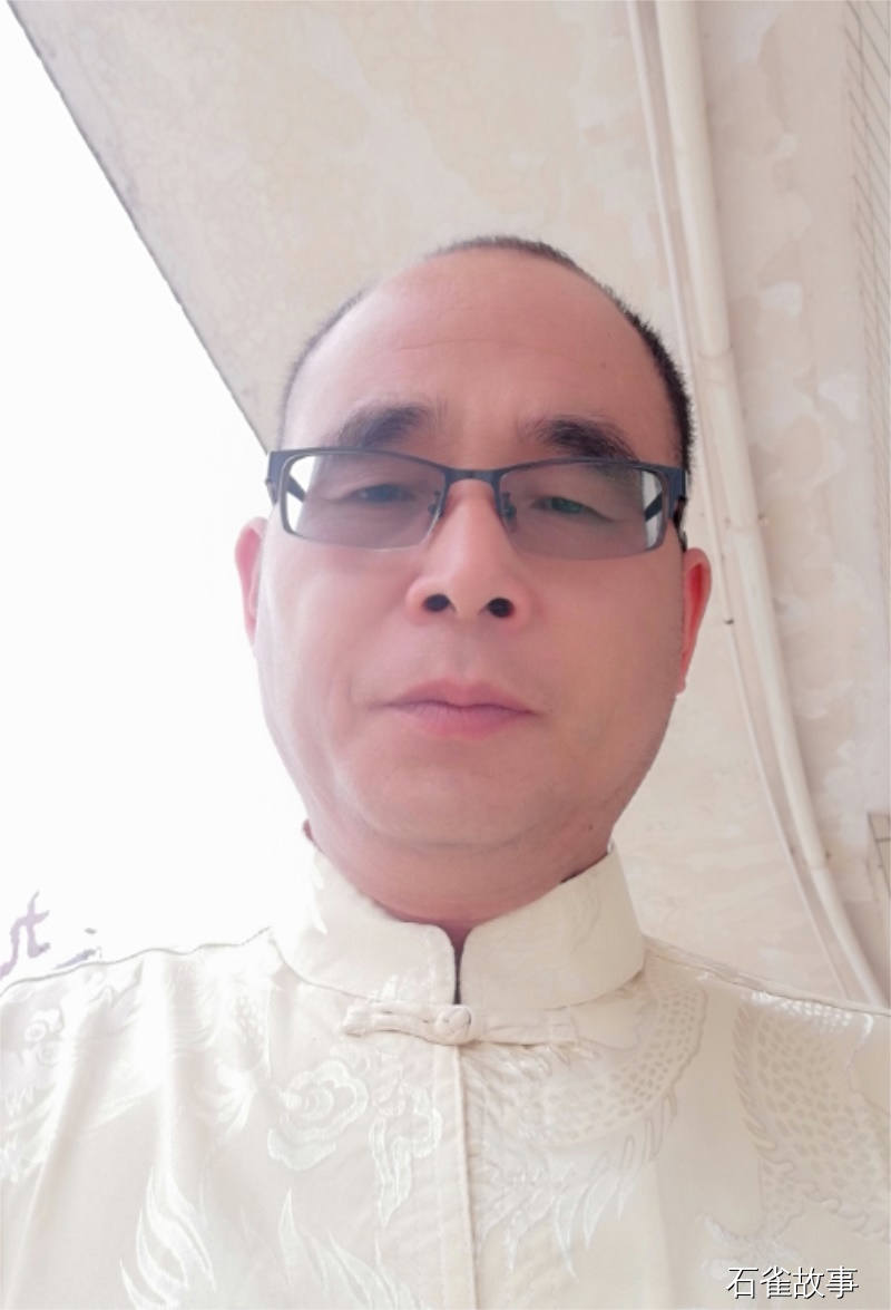 石雀故事