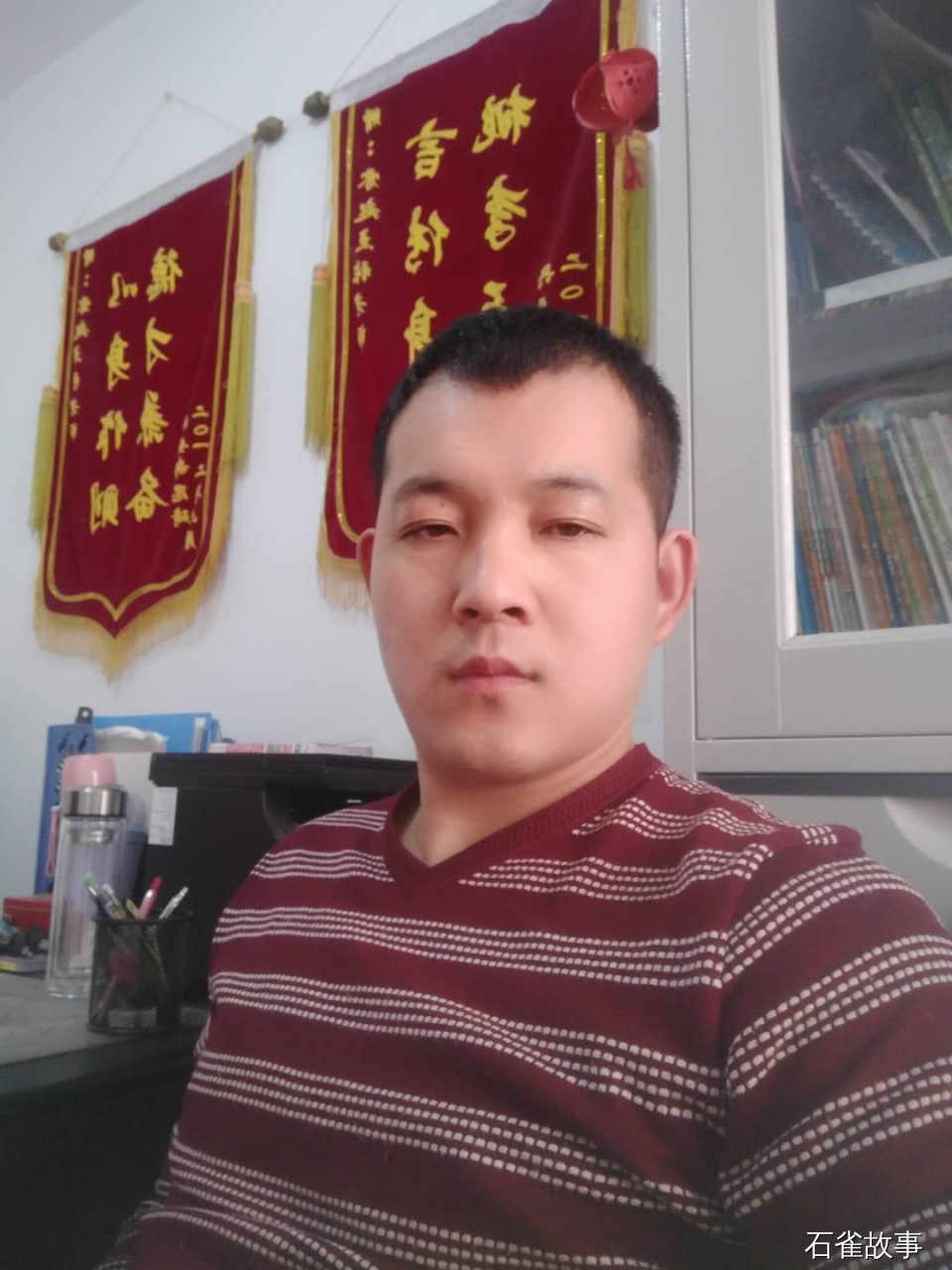 石雀故事