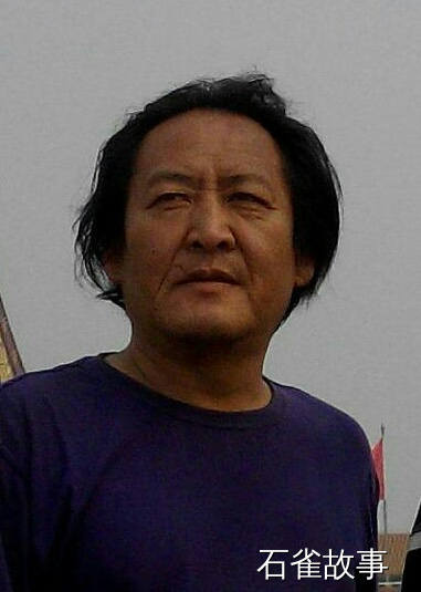 石雀故事