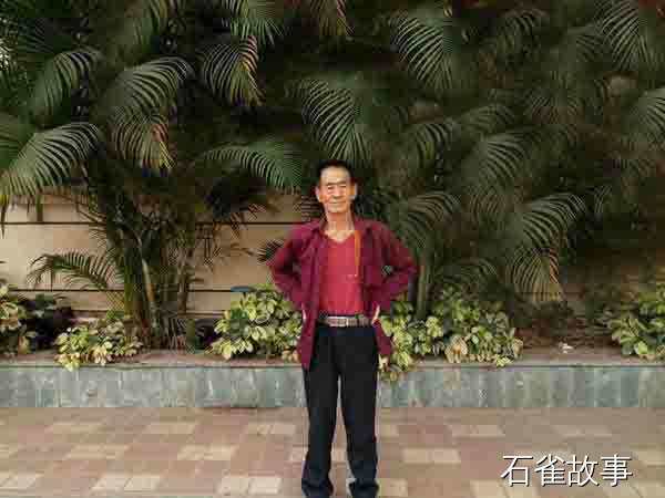 石雀故事