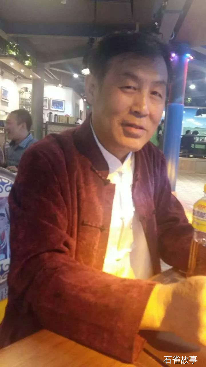 石雀故事