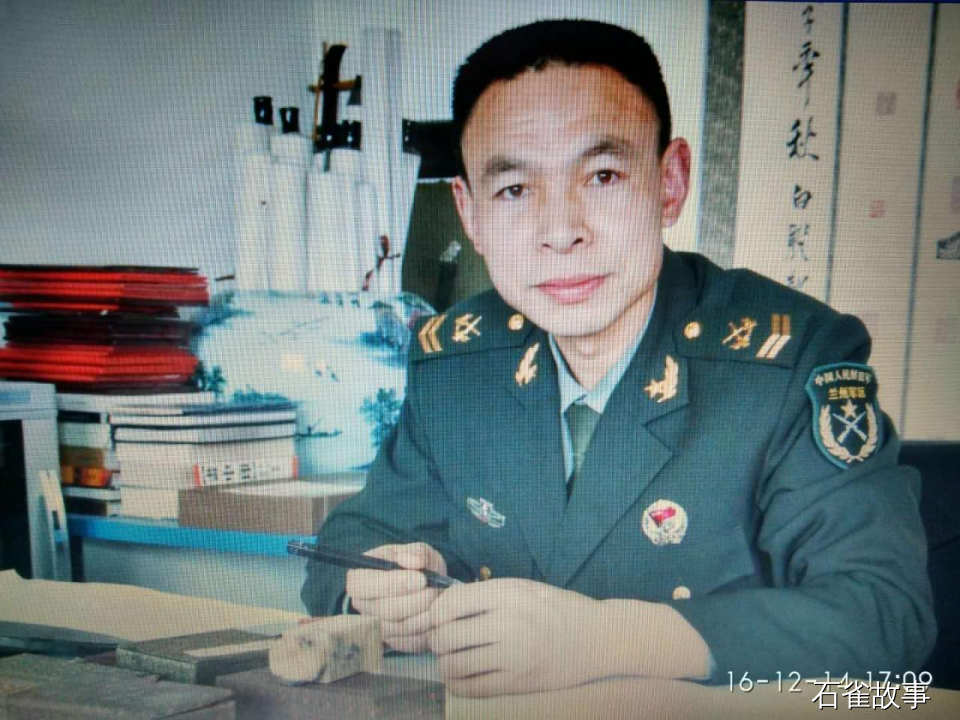 石雀故事